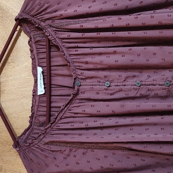 Lucky Brand Boho Cropped Swiss Dot Peasant Blouse Mauve Modal Blend Flowy Lace L - Picture 2 of 11